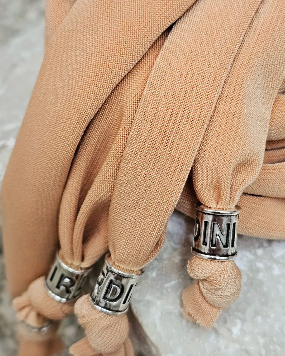 Honey | Long Laces thumb 3