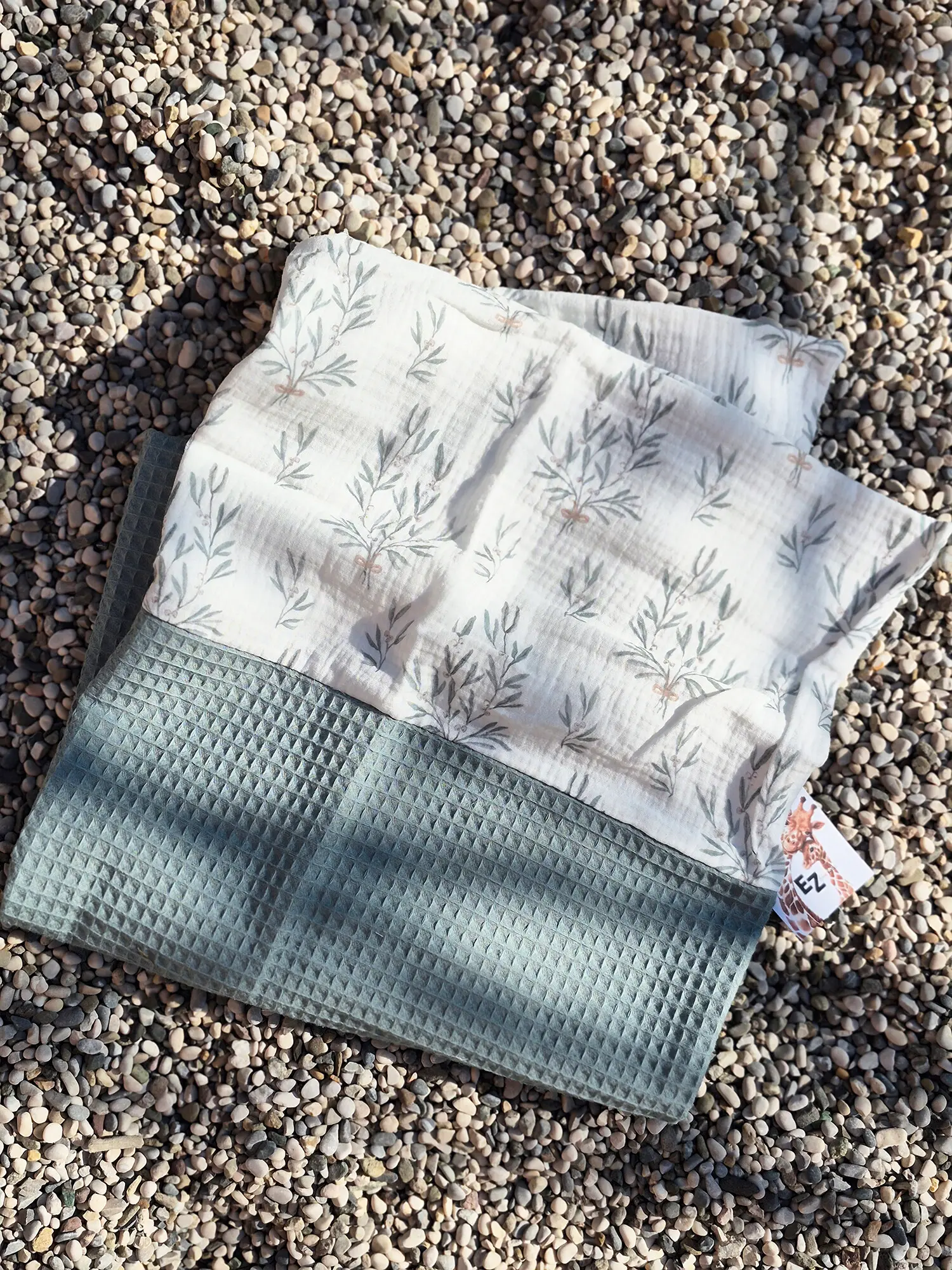 Summer blanket thumb 1