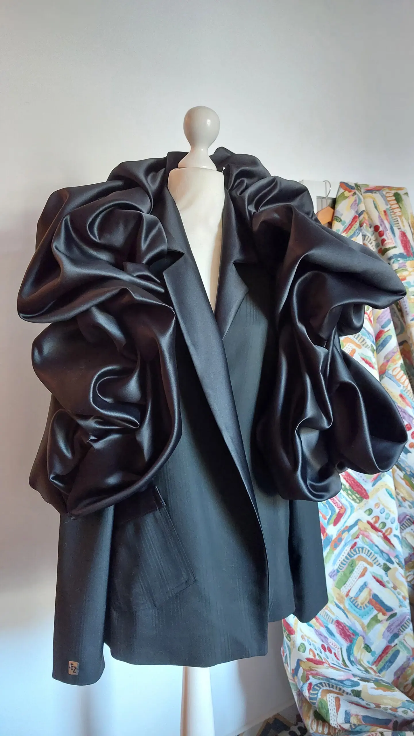 The Sculptural Ruffle Blazer thumb 2