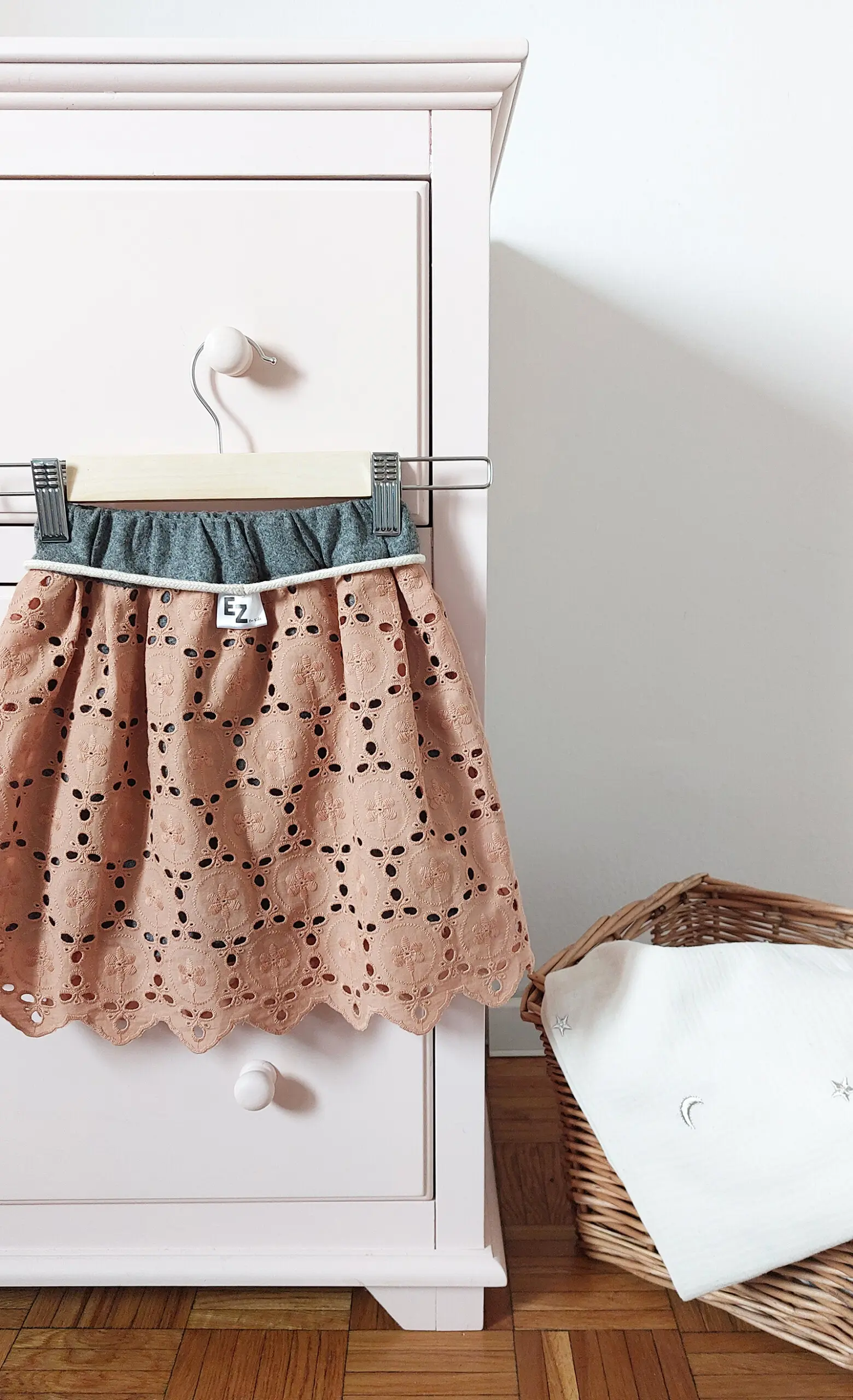 Skirt with cotton lace thumb 2