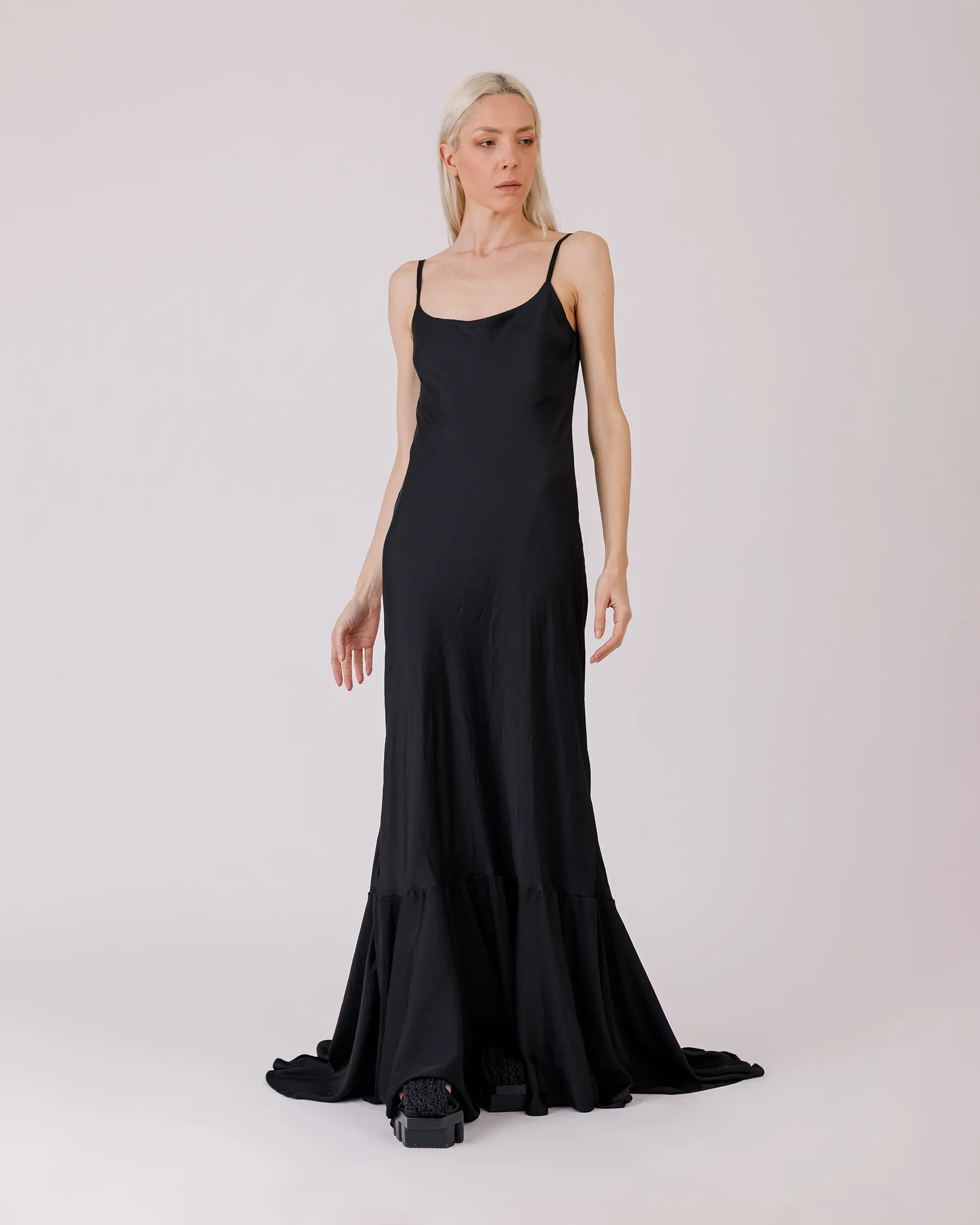 Long black dress thumb 3