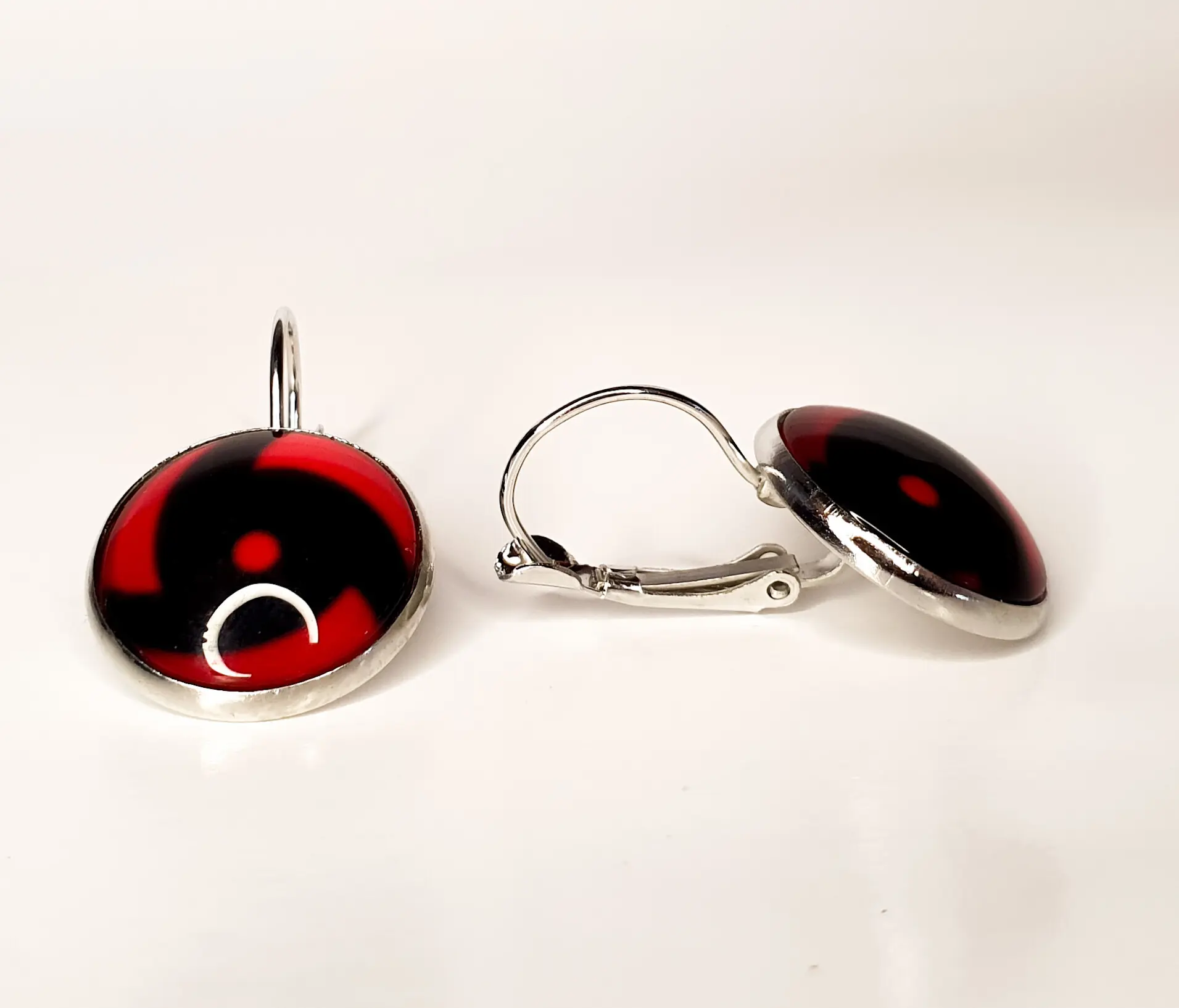 Itachi Mangekyo Sharingan обетки thumb 2