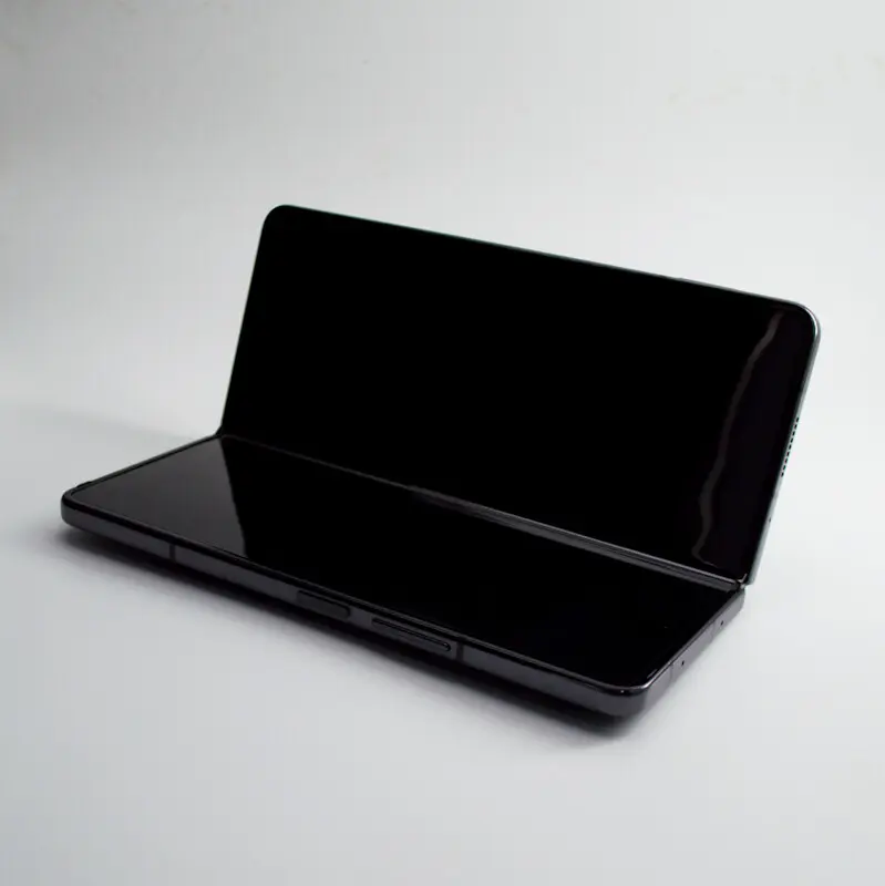 Samsung Galaxy Z Fold5 512GB Phantom Black - Како нов thumb 3