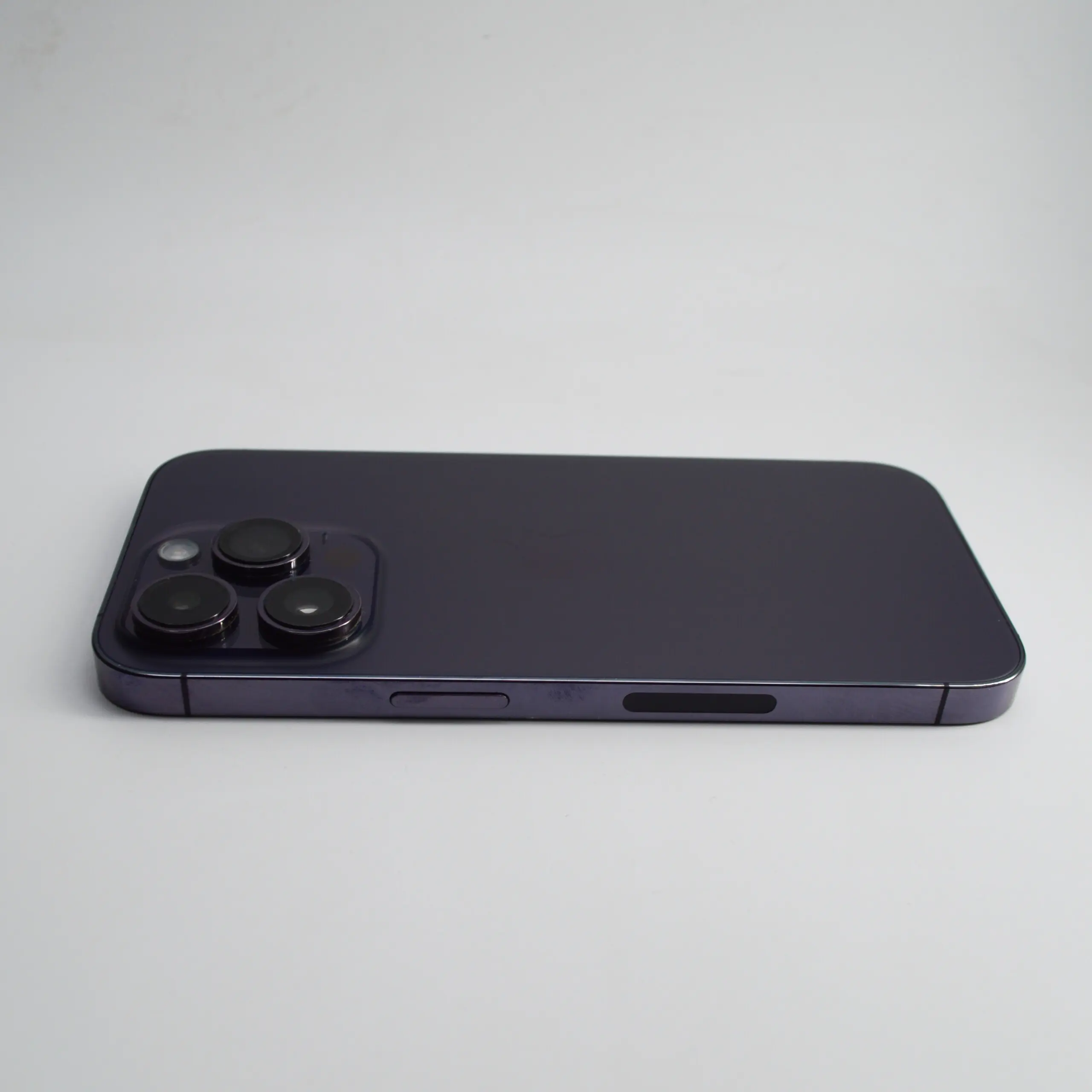 iPhone 14 Pro eSim 128GB Deep Purple - Одличен thumb 4