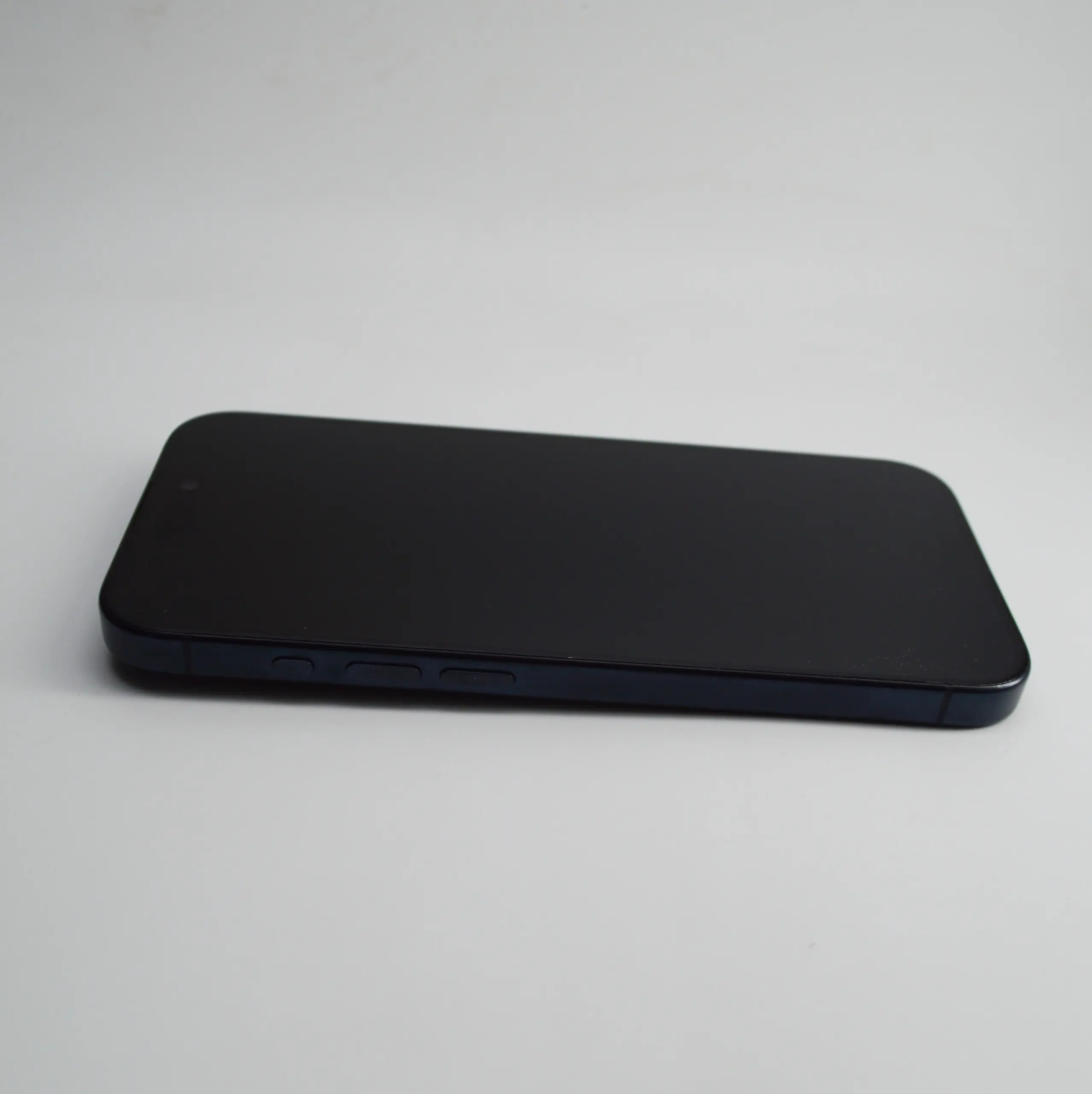 iPhone 15 Pro eSim 128GB Blue Titanium - Како нов thumb 5