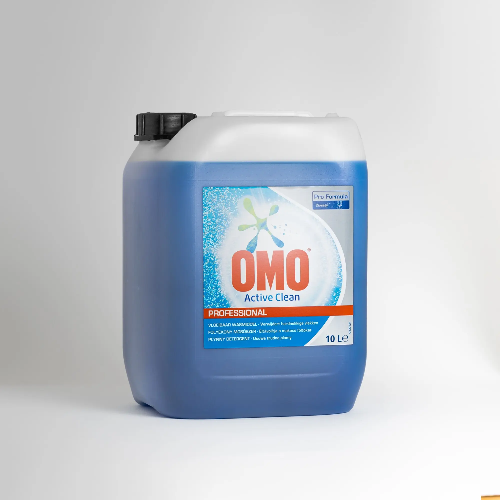 Omo Professional Active Clean Течен детергент за алишта 10l thumb 2