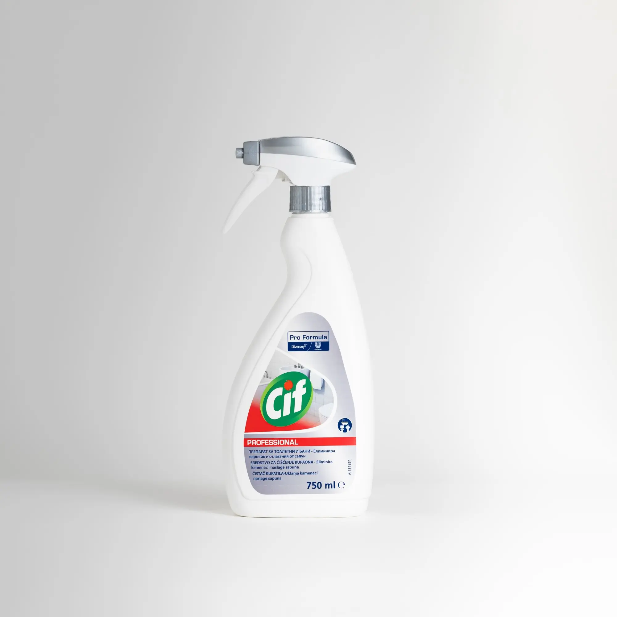 Cif Professional Washroom 2in1 Средство за каменец 750ml