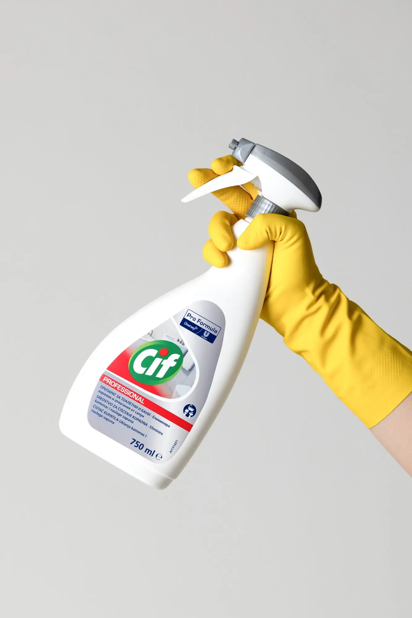 Cif Professional Washroom 2in1 Средство за каменец 750ml thumb 3