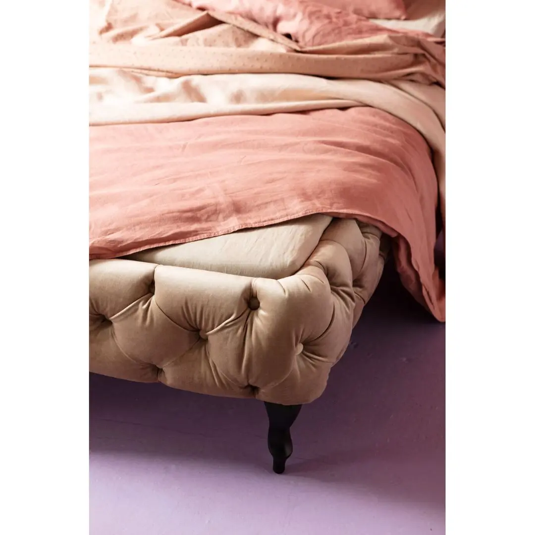 Bed Desire Velvet Ecru 180x200cm 149,700 ден thumb 3