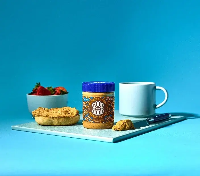 crunchy_-_blue_still_-_breakfast_theme_-_blue_and_pop_color-oct.webp